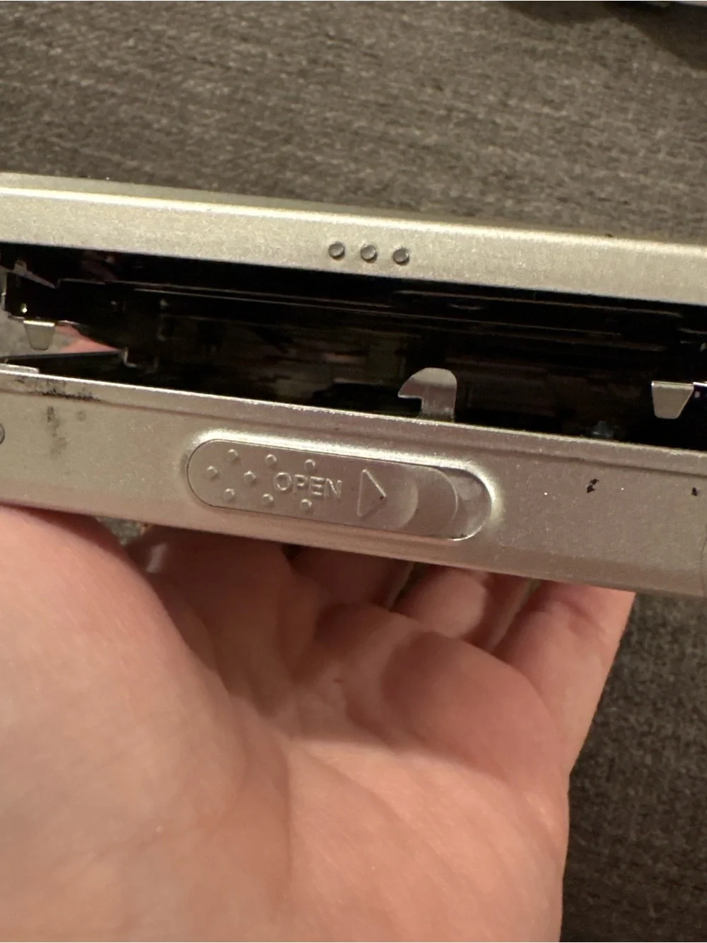 Sony Walkman MiniDisc Player - Silver Metallic